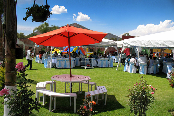 Jardín de fiestas cerca de Ecatepec