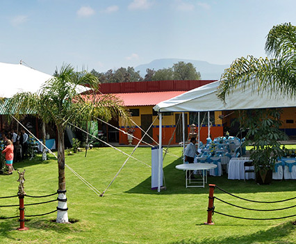 Salón con jardín de fiestas cerca de Texcoco