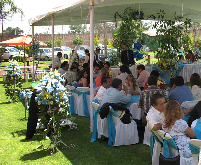 Salón con jardín de fiestas cerca de Texcoco